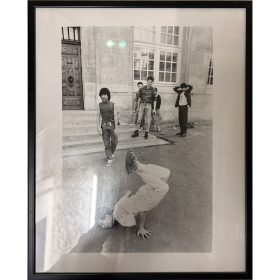 break danseur dans la rue