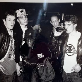 photo des années 80 avec Joey Starr, Solo ...